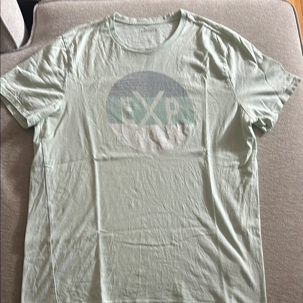 Express Mint Green T-Shirt - Picture 1 of 2